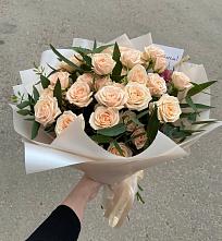 Букет Кремовые розы Латте в Голубино